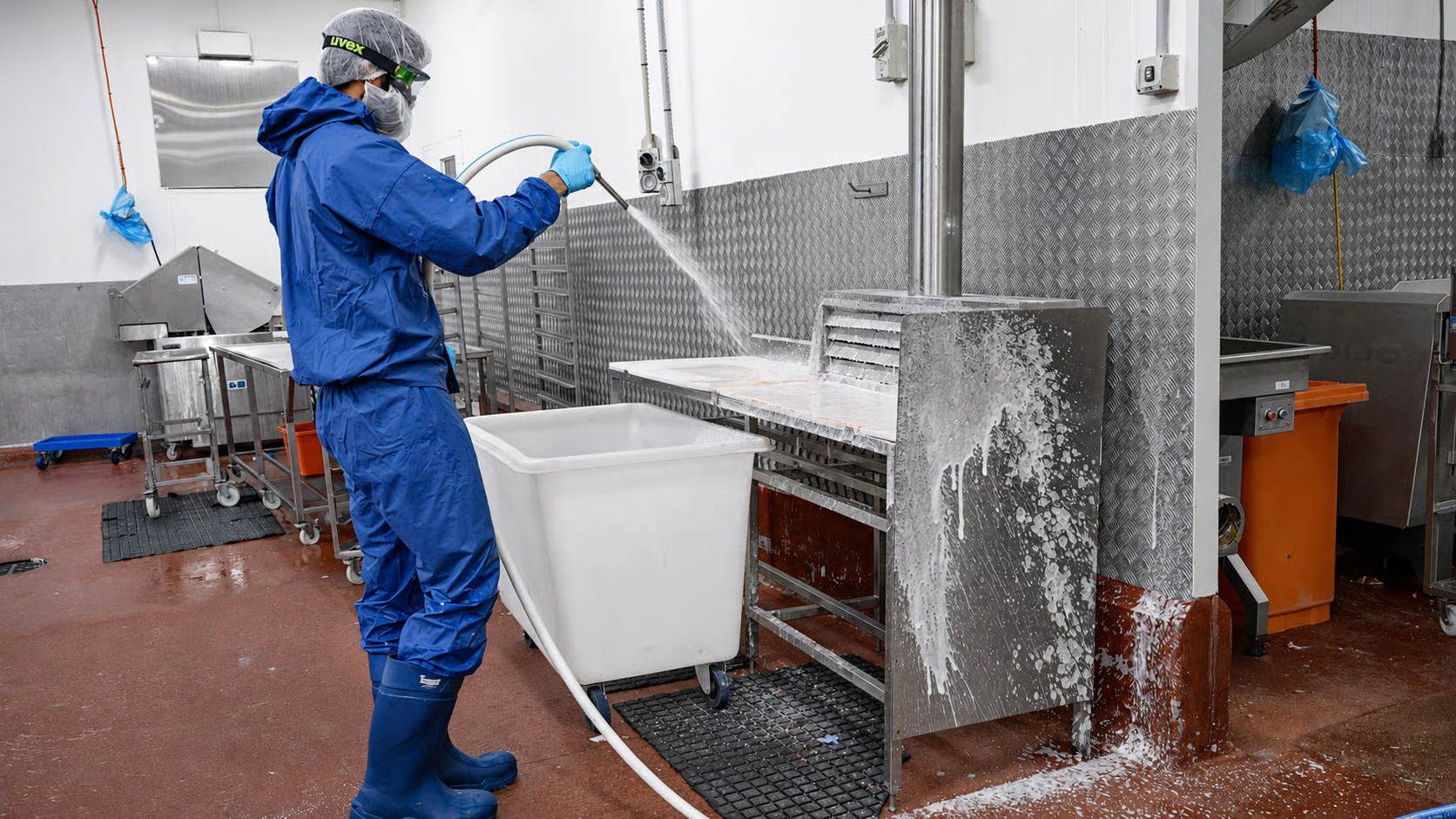 Emera specialist cleaning machinery